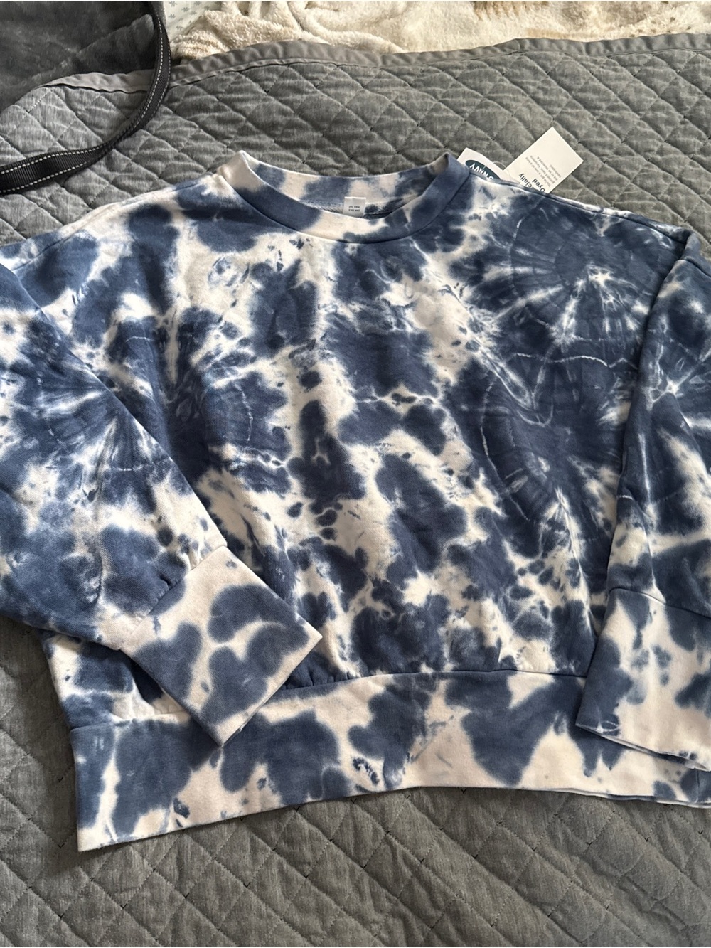 Tie-Dye Cropped Crewneck Sweatshirt - Blue and White Old Navy XL New with Tags